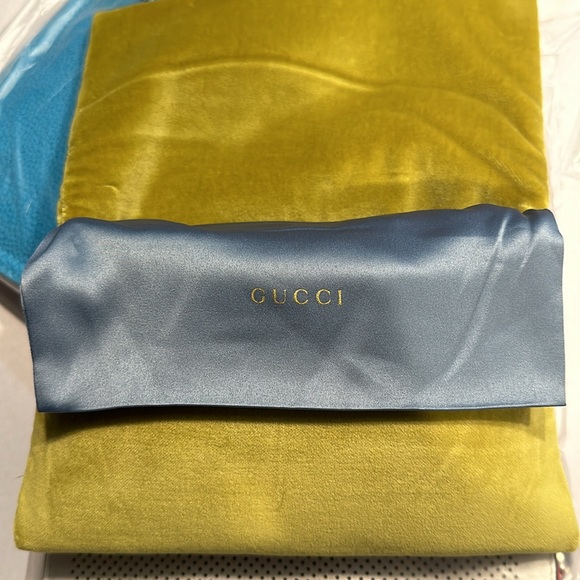 Gucci square sunglasses with detachable chain NWT main image 9